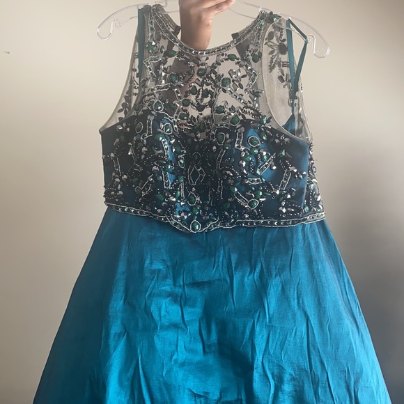 Prom Dress - Picture 7 of 16